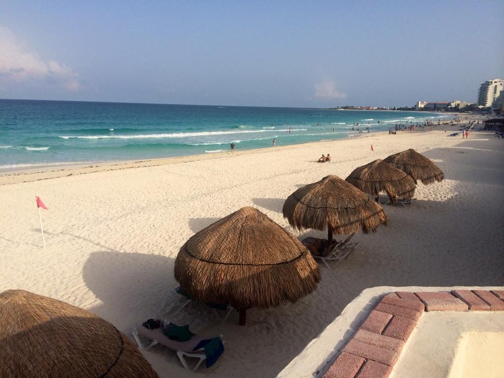 Cancun Beach Aparthotel Brisas 객실 사진